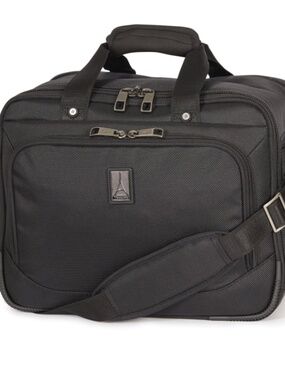 TravelPro FlightCrew 5 Flight Tote Bag with J hook